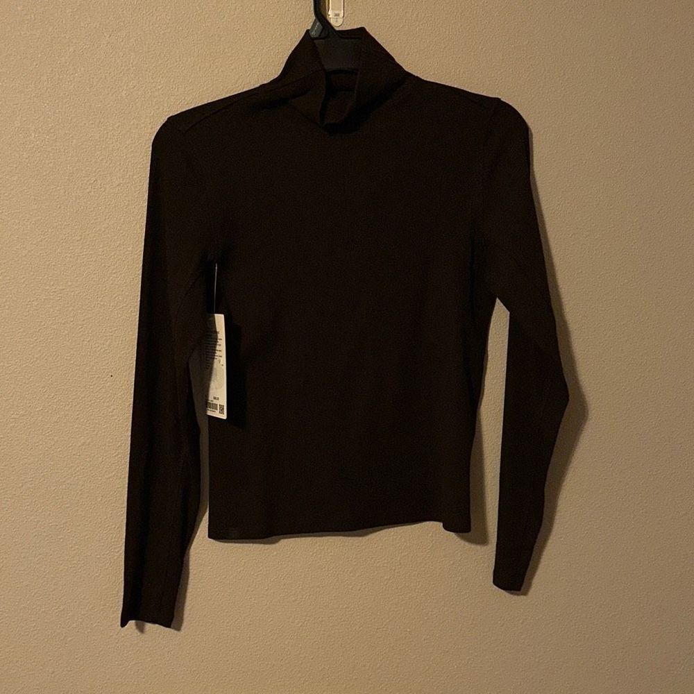 Lululemon Ribbed Wool-Blend Turtleneck in Espresso NWT Sz 12 - Picture 3 of 6